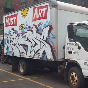 Meet your Posher, Debora